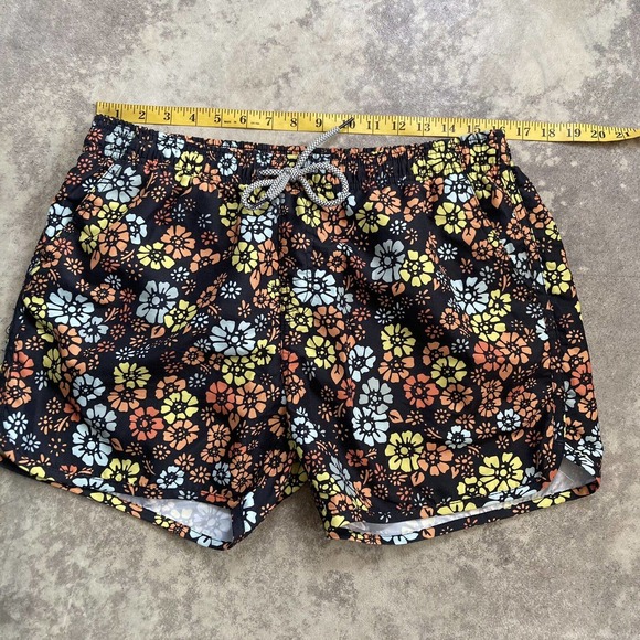 Maamgic Other - maamgic swim trunks Floral Print mens size medium Mesh Lined Polyester Blend